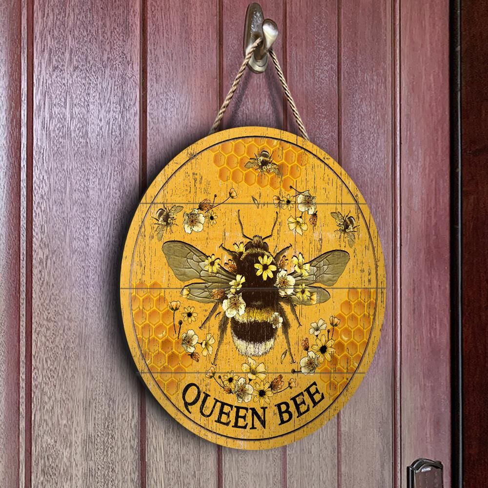 Bee-Queen-Customized-Wood-Circle-Sign-2 Bee Queen Customized Wood Circle Sign 2