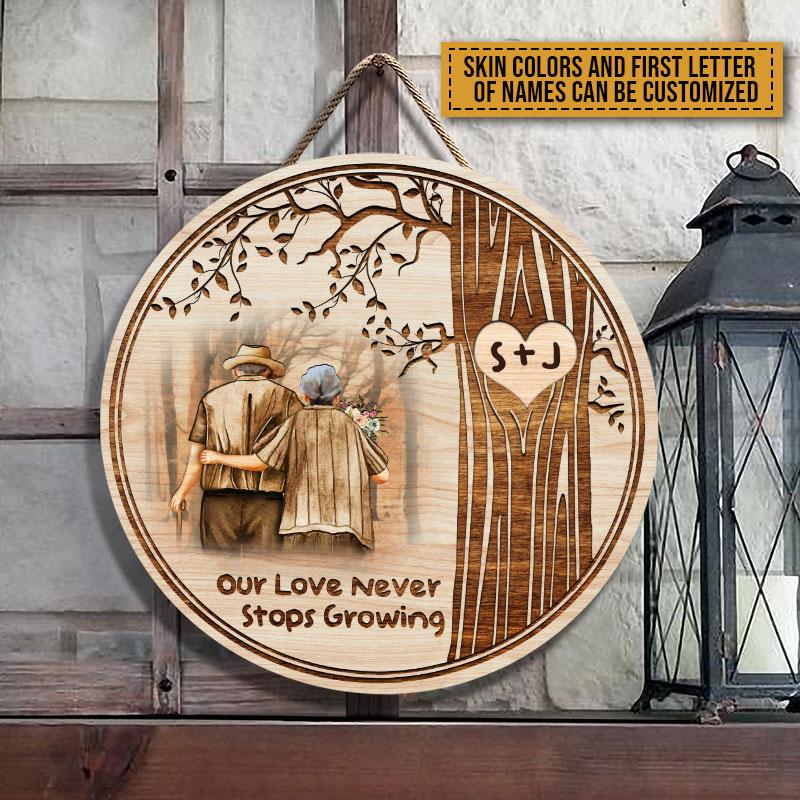 Old Couple Never Stops Growing Custom Wood Circle Sign