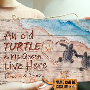 Personalized Sea Turtle Couple Live Here Customized Wood Rectangle Sign 2