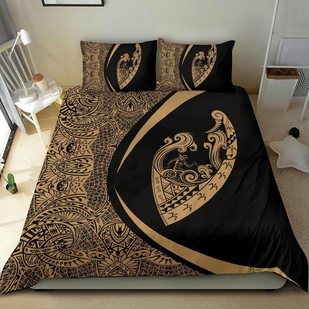 hawaiian surfing waves fish hook polynesian circle style gold duvet cover bedding set 1009