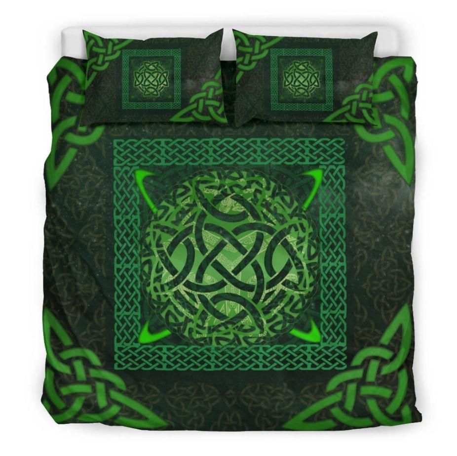 irish carolingian cross with celtic knot shamrock st patricks day duvet cover bedding set 7653
