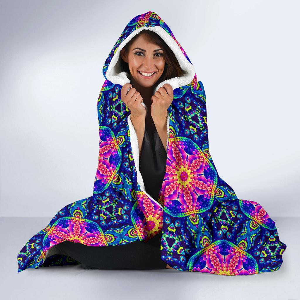 Pattern Print Kaleidoscope Hooded Blanket Cloak Blanket pattern print kaleidoscope hooded blanket cloak blanket 2835