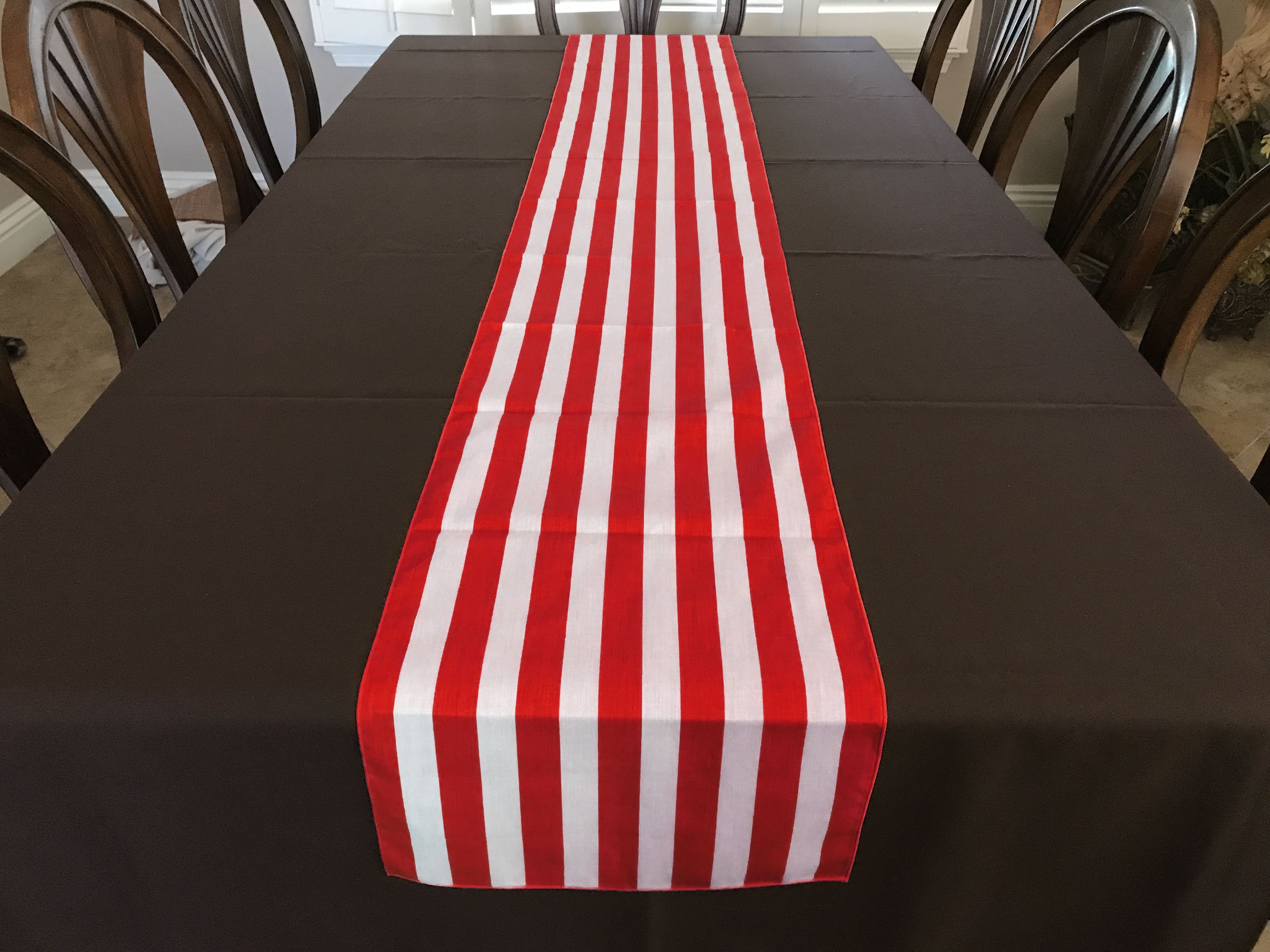 printed table runner background stripes red and white 4311 scaled