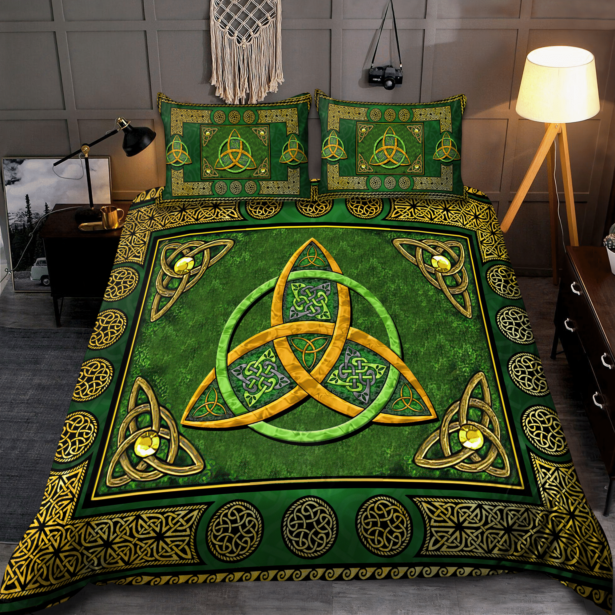 Trinity Knot Pattern St Patrick's Day Duvet Cover Bedding Set trinity knot pattern st patricks day duvet cover bedding set 2308