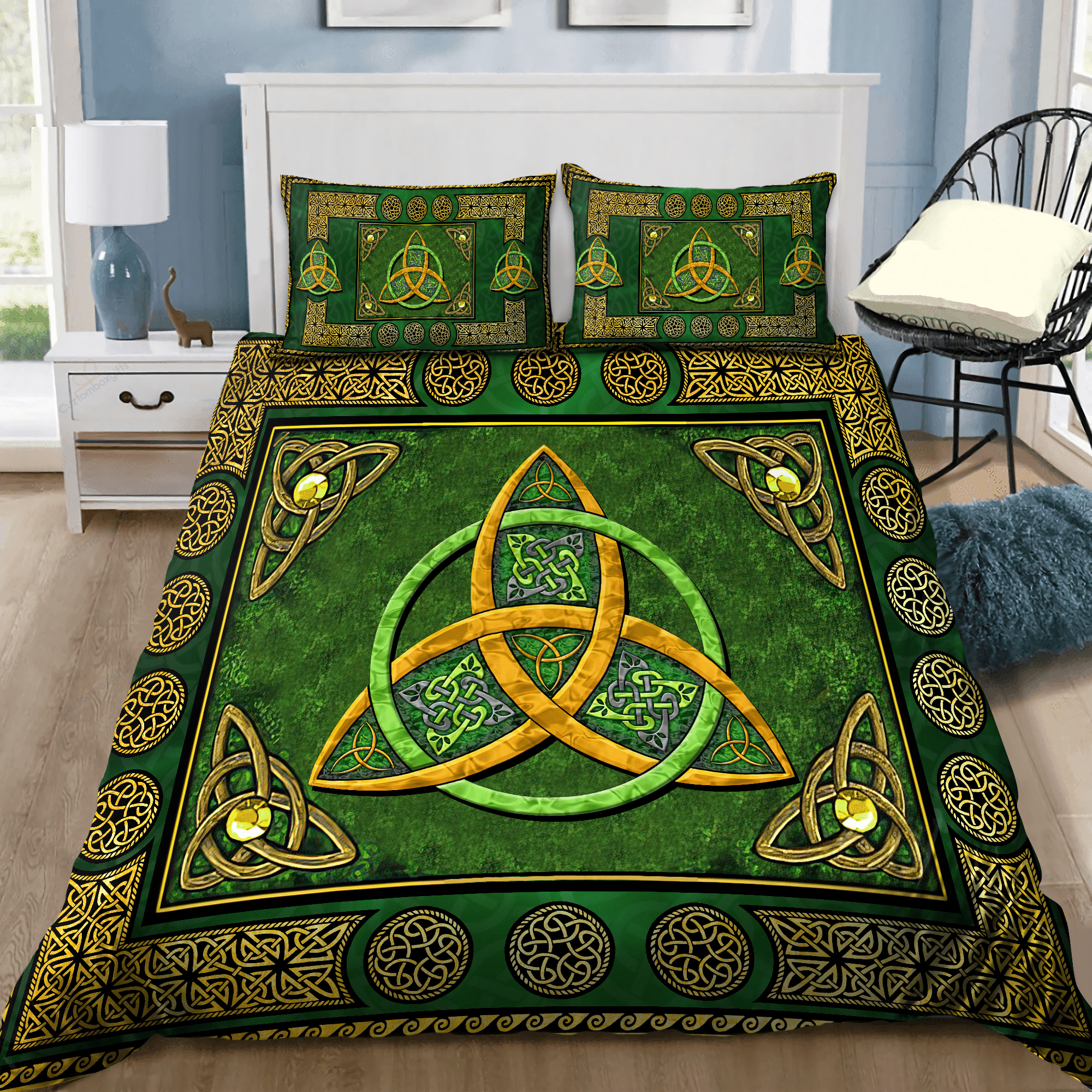 Trinity Knot Pattern St Patrick's Day Duvet Cover Bedding Set trinity knot pattern st patricks day duvet cover bedding set 7117