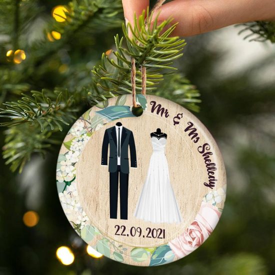 Family Couple Married Wedding Dress Wedding Gift Personalized Custom Circle Ceramic Ornament 2