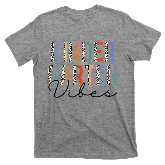 Back To School Kindergarten 2022 Gift T-Shirt