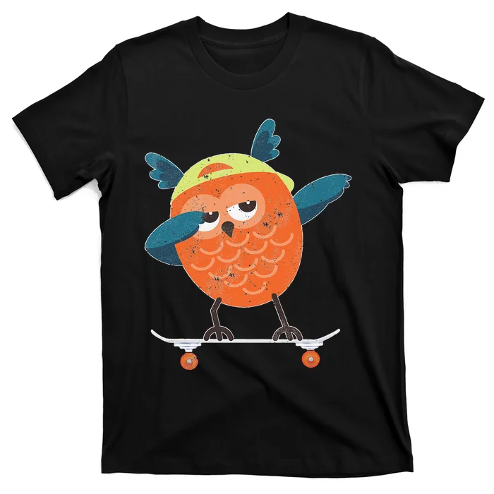 Skateboarding Hoot Owl on Skateboard Gift for Skater T-Shirt