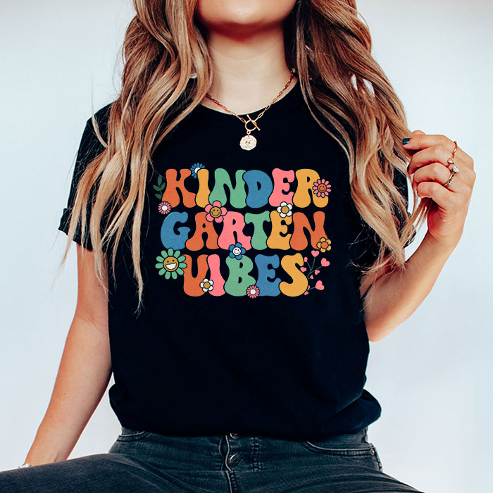 Back-To-School-Kindergarten-Vibes-Retro-Teacher-Women-Kids-T-Shirt-1-4 Back To School Kindergarten Vibes Retro Teacher Women Kids T Shirt 1 4 1