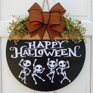 Halloween Door Hanger Wood Circle Sign