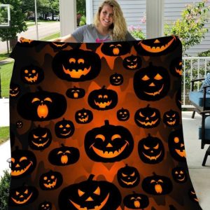 Pumpkin Scare Halloween Gift Fleece Blanket