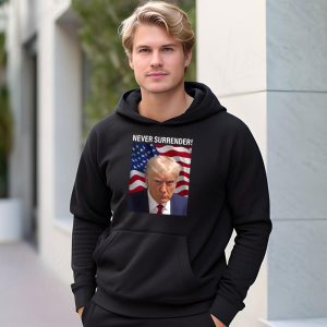 Donald Trump never surrender Mug shot august 24 2023 Hoodie 3