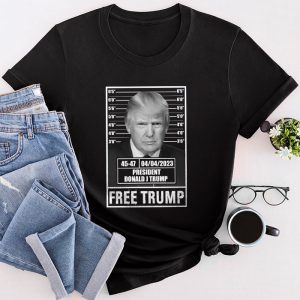 Free Donald Trump Mugshot T-Shirt