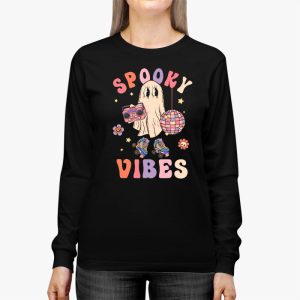 Groovy Halloween Spooky Vibes Retro Floral Ghost Costume Longsleeve Tee 2 1