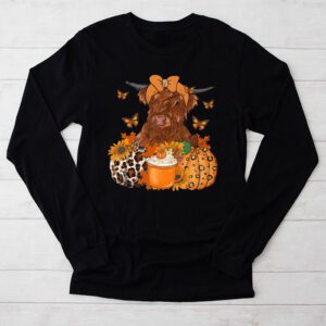 Highland Cow Fall And Leaves Pumpkins Autumn Thanksgiving Longsleeve Tee