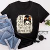 I Like Murder Shows Comfy Clothes 3 People Messy Bun T-Shirt