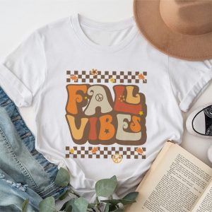 Retro Groovy Fall Vibes Leopard Pumpkin Autumn Season T-Shirt