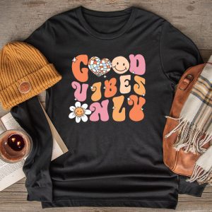 Cute Halloween Shirts Retro Groovy 60s 70s 80s Good Vibes Only Longsleeve Tee