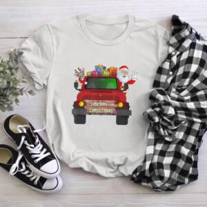 Chihuahua And Sanata On Red Truck Merry Christmas T-Shirt