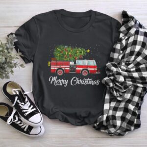 Fire Truck Xmas Tree Funny Firefighter Merry Christmas T-Shirt
