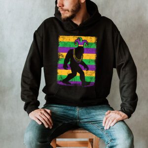 Bigfoot Mardi Gras Sasquatch Funny Men Kids Gift Tee Hoodie 2 1