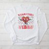 Groovy Checkered Valentine Vibes Valentines Day Girls Womens Longsleeve Tee