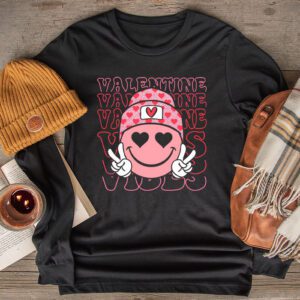 Groovy Checkered Valentine Vibes Valentines Day Girls Womens Longsleeve Tee