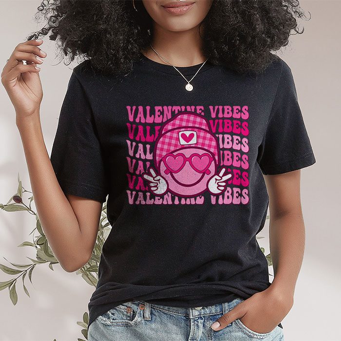 Groovy Checkered Valentine Vibes Valentines Day Girls Womens T Shirt 1 1