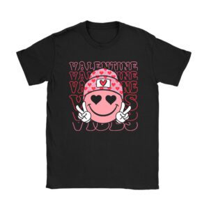 Groovy Checkered Valentine Vibes Valentines Day Girls Womens T-Shirt