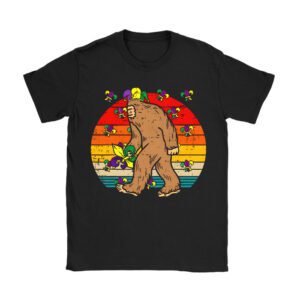 Bigfoot Mardi Gras Sasquatch Funny Men Kids Gift Tee T-Shirt