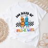 Living 100 Days Of School Pre-k Life Teachers Boys Girls T-Shirt