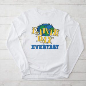 Piece Everyday Earth Day Longsleeve Tee