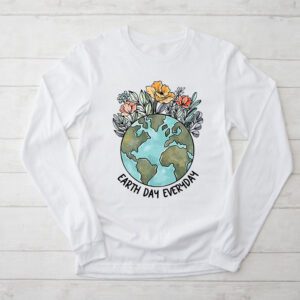 Piece Everyday Earth Day Longsleeve Tee