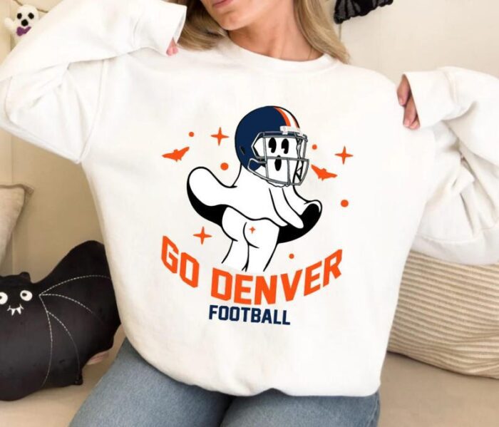 Go Denver Football Vintage Funny Ghost Comfort Sweatshirt Halloween Football Retro Comfort Sweatshirt Football Mom Shirt ECS1103